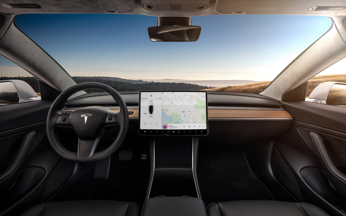 Tesla startet “Premium Connectivity” für 9.99$ im Monat